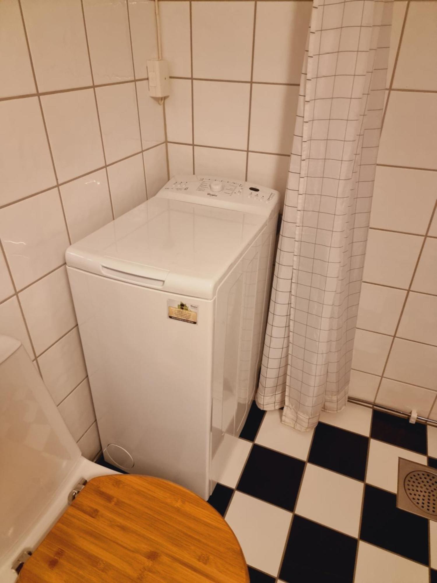 Kjellerleilighet Egen Inngang. Stange Exteriér fotografie